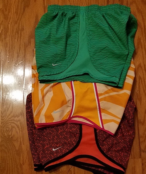 Nike dri-fit shorts - Picture 2 of 3